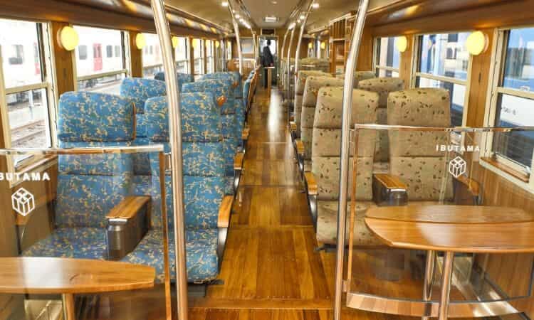 Interiors of Ibusuki No Tamatebako Train